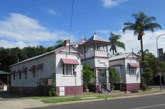 Das Neumann Haus, Laidley