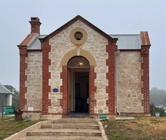 Robe Customs House - National Trust, Robe