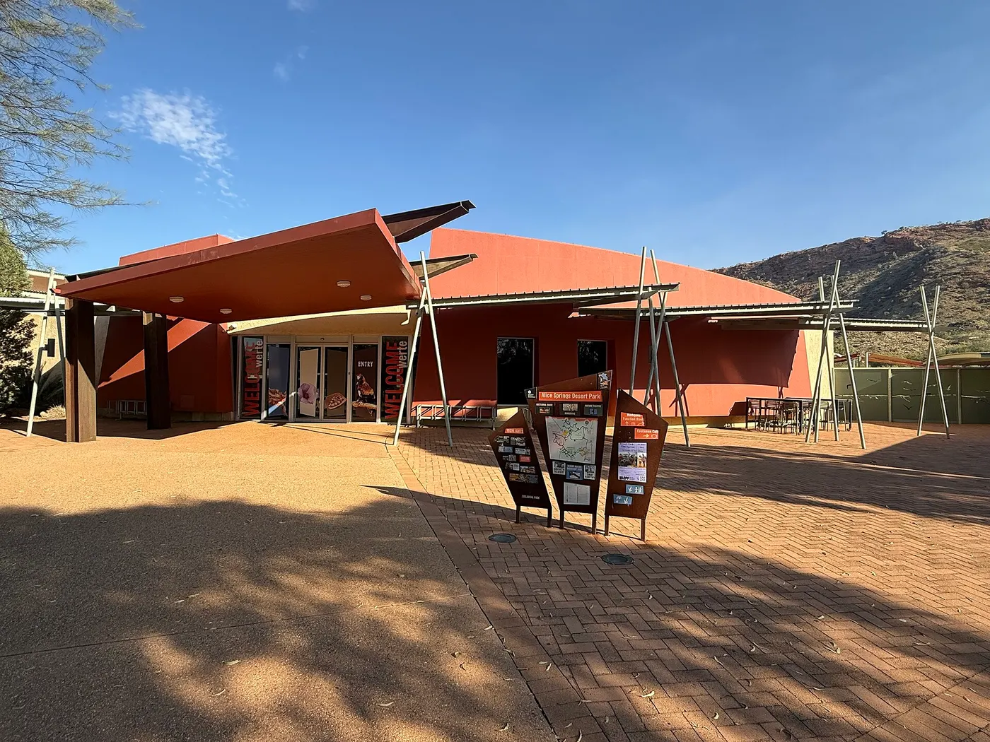 Alice Springs Desert Park, Flynn