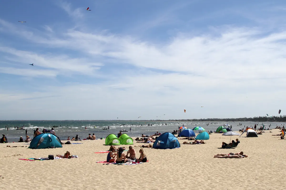 Altona Beach, Altona