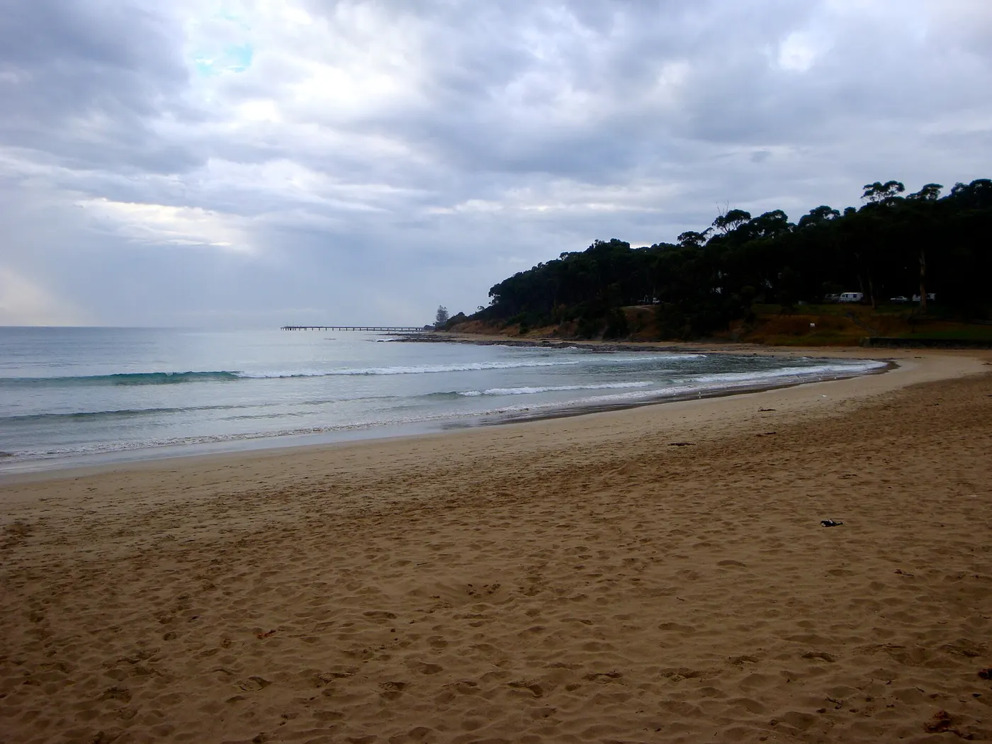 Lorne Beach, Lorne