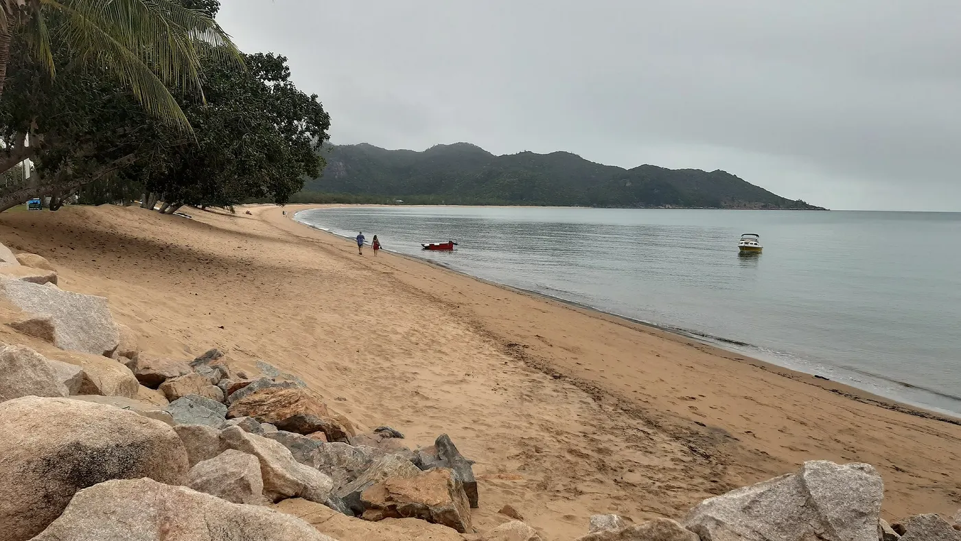 Horseshoe Bay, Coral Sea