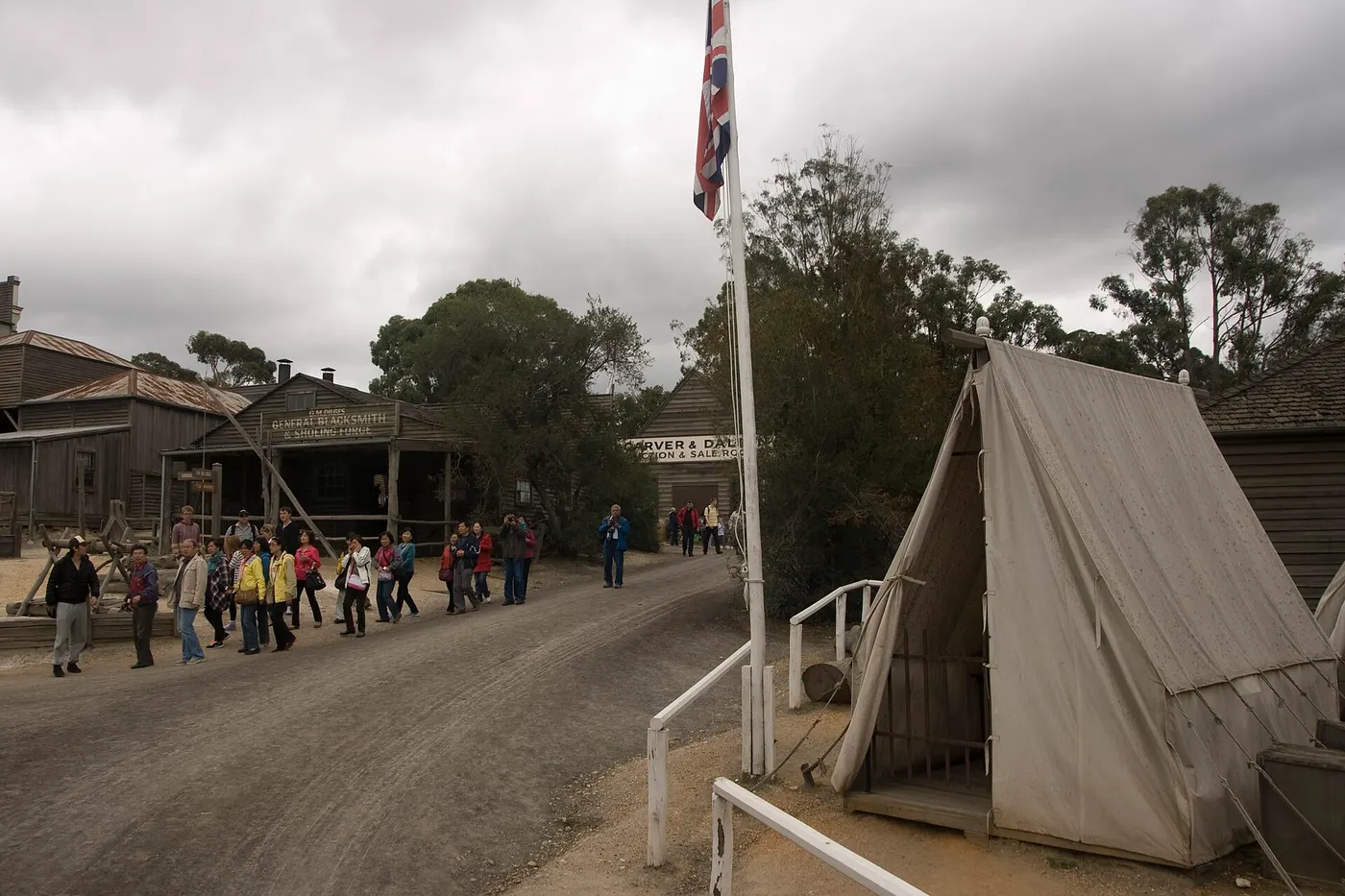 Gold Commissioner's Camp, Golden Point