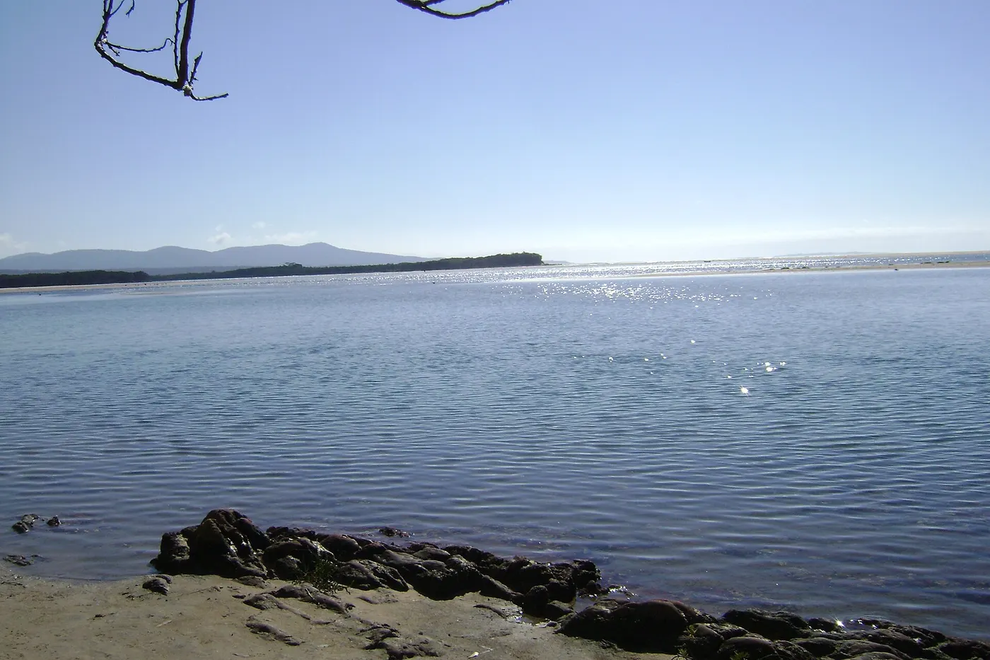 Places to stay around Lakes Entrance