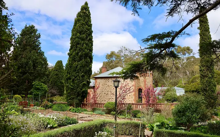 Old Government House in Belair National Park