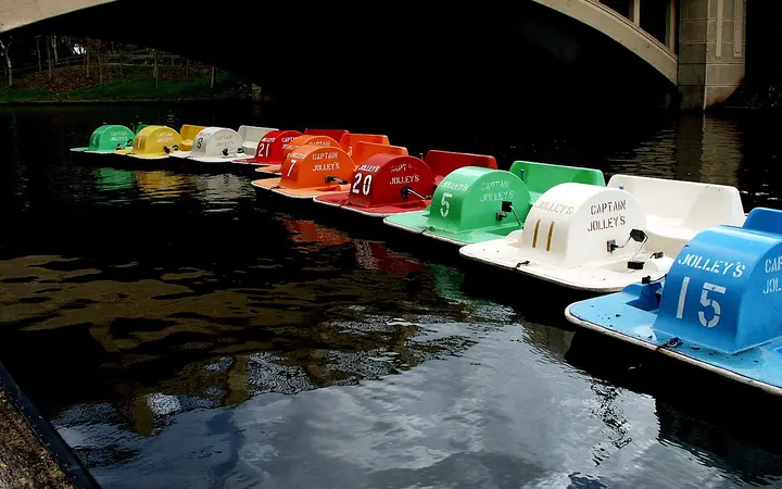 Captain Jolley's paddle boats on the Torrens