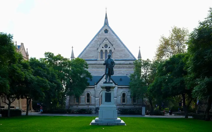 Elder Hall, Adelaide University