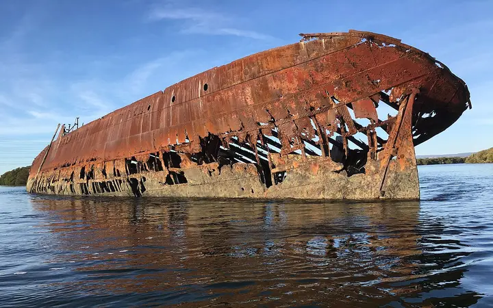 The Santiago wreck in the Garden Island ships' graveyard, Dolphin Sanctuary