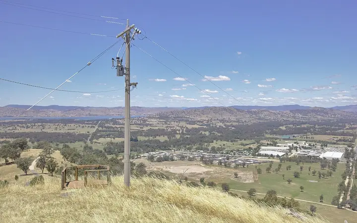 Lake Hume from Huon Hill Lookout