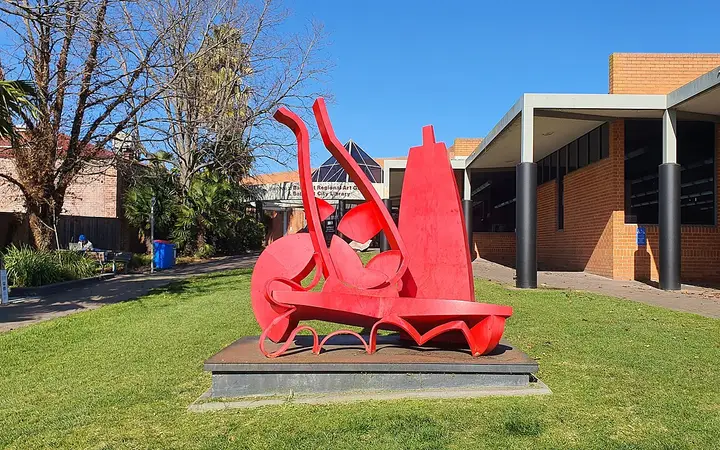 Outside Bathurst Regional Art Gallery on Keppel Street