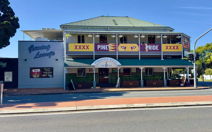The Pineapple Hotel, Kangaroo Point