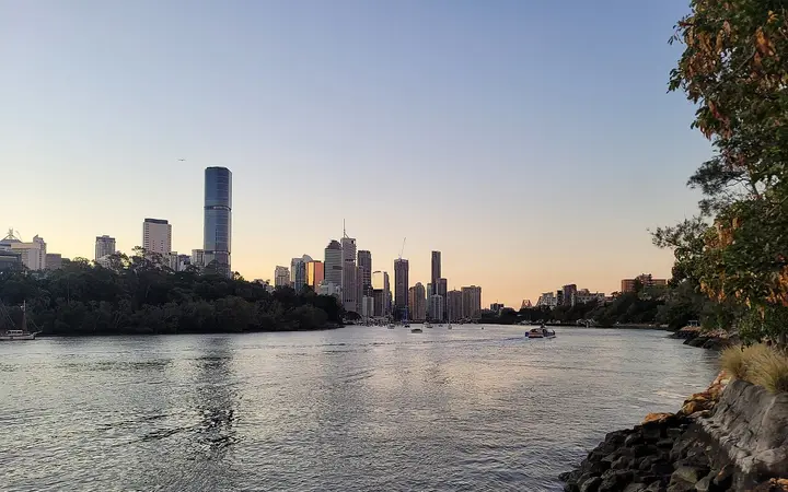 The Brisbane River under the Kangaroo Point Cliffs