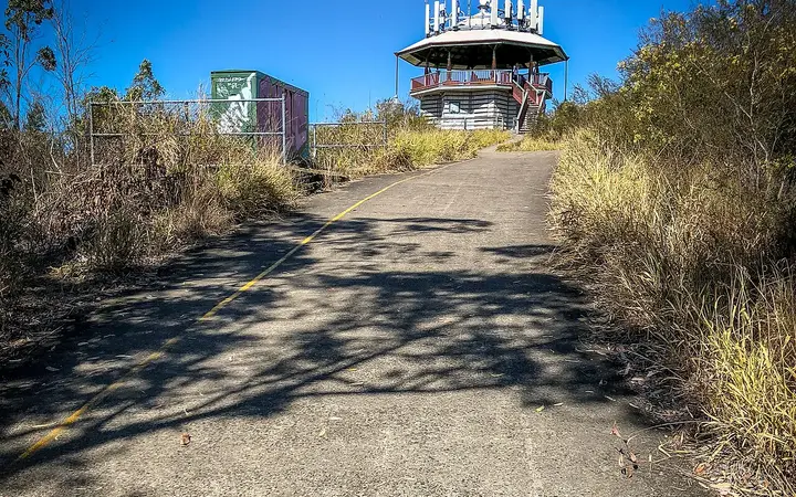 The path up to the Wild Horse Mountain lookout