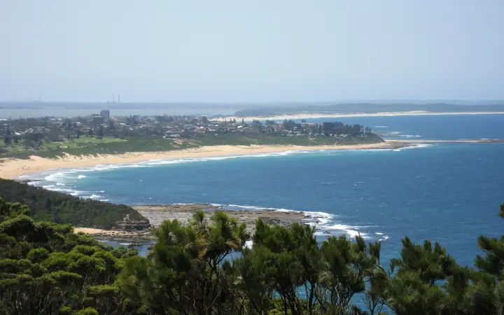The view from Crackneck lookout