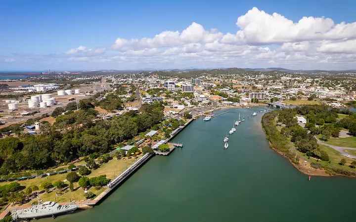 East Shores and Auckland Hill, with the city behind