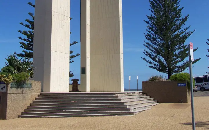 The Captain Cook Memorial and Lighthouse, Point Danger