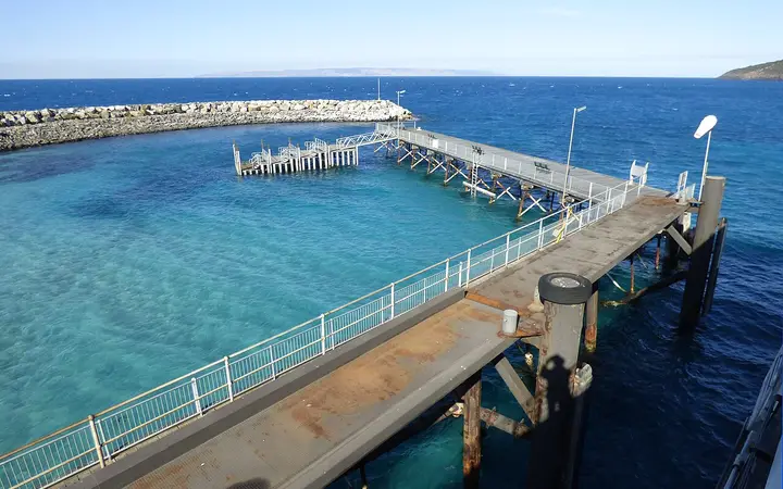 Penneshaw's jetty and breakwater, by the marina where the safari leaves