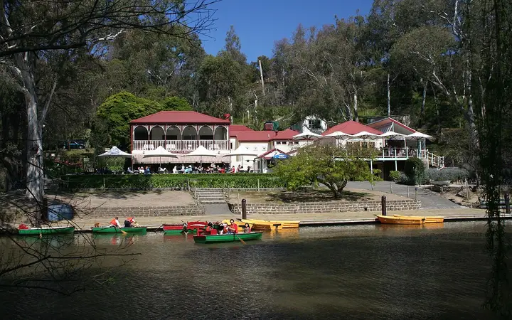 Studley Park Boathouse and its row boats