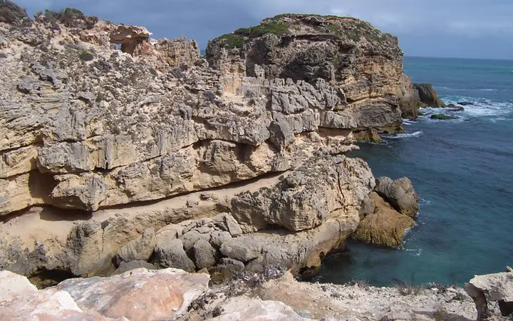 Limestone cliffs at Cape Northumberland