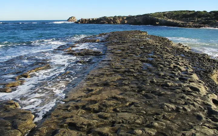 Point Peron coastline, Mushroom Rock behind