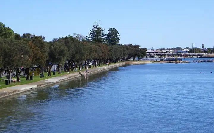 Mandurah's foreshore and estuary, where the hire boats cruise