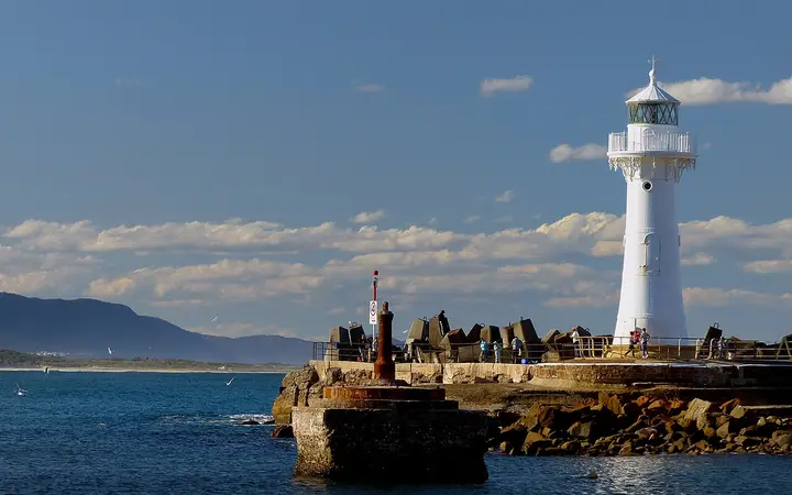 The breakwater lighthouse at the mouth of Wollongong Harbour