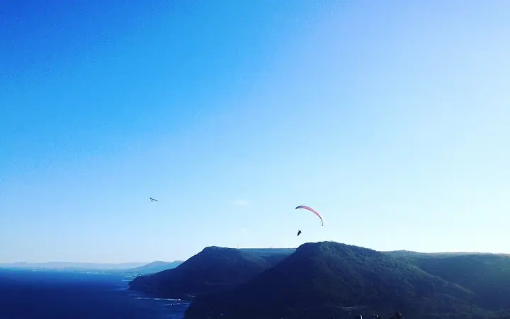 Paragliders over Stanwell Tops