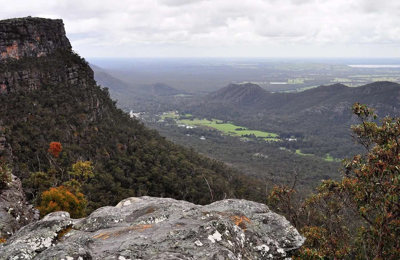 Lakeview Lookout