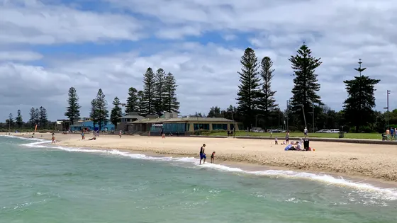 Elwood Beach
