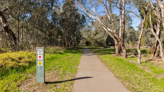 Gateway Island Trail