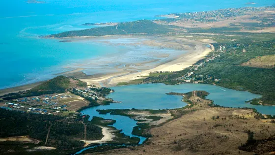 Kinka Beach
