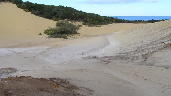 Kirrar Sandblow and Rainbow Gorge