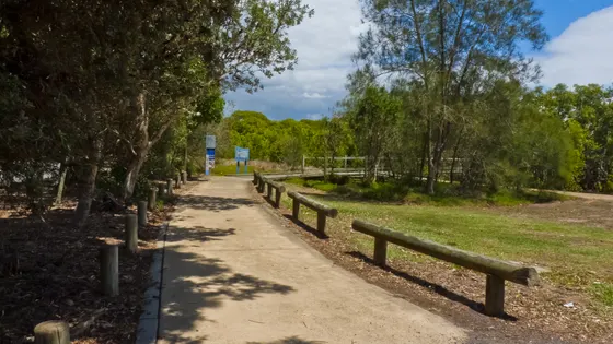 Nudgee Beach
