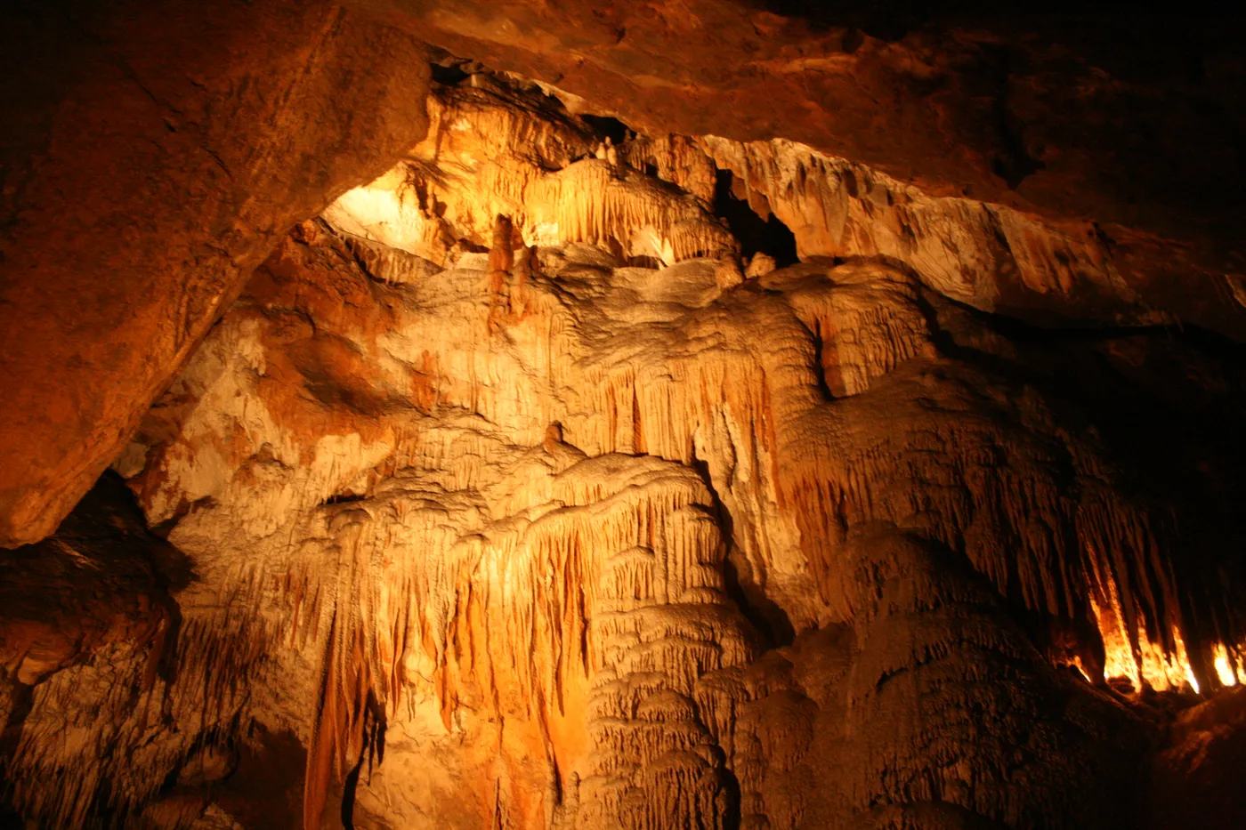 Marakoopa Cave