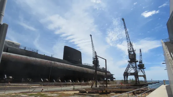 HMAS Ovens submarine