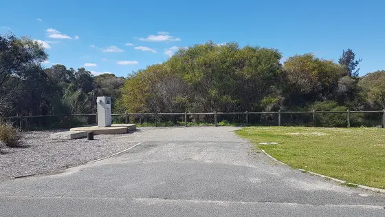 Near Marsh Avenue Reserve playground, Manning