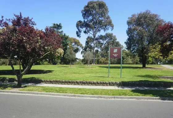 Near Allnutt Park playground, Bentleigh