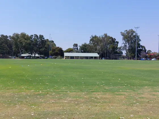 Near Kingfisher Park playground, Willetton