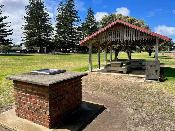 Near Wal Kilpatrick Reserve, North Haven