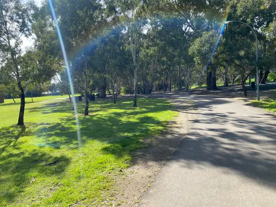 Near Turner Thomas Res-East, Valley View