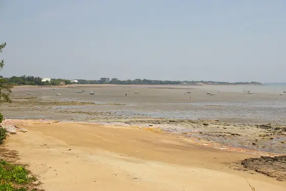 Near Fannie Bay Foreshore playground, Fannie Bay