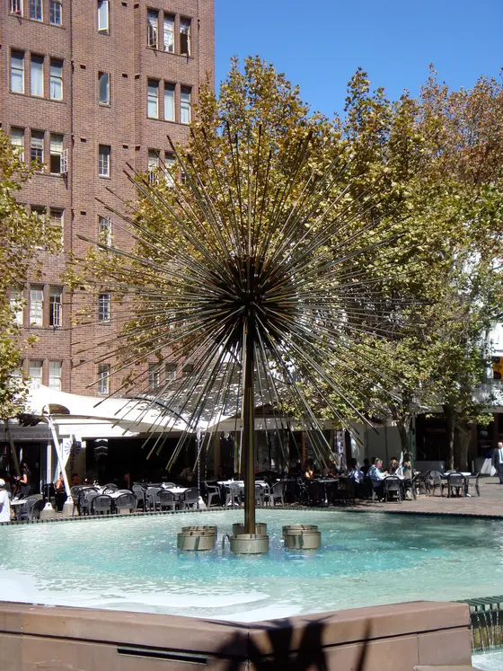 Near Fitzroy Gardens Playground, Elizabeth Bay