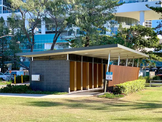 Near F-OTBDBM playground, Broadbeach