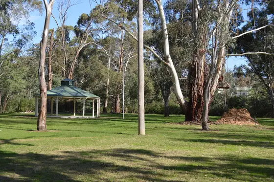 Near Memorial Park Playgground, Broadford
