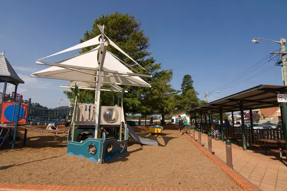 Near Pelican Park playground, Woy Woy