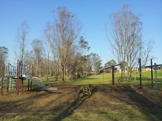 Near Peppermint Reserve, Kingswood
