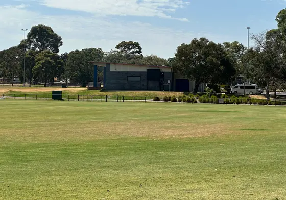 Near Princes Park playground, Caulfield South