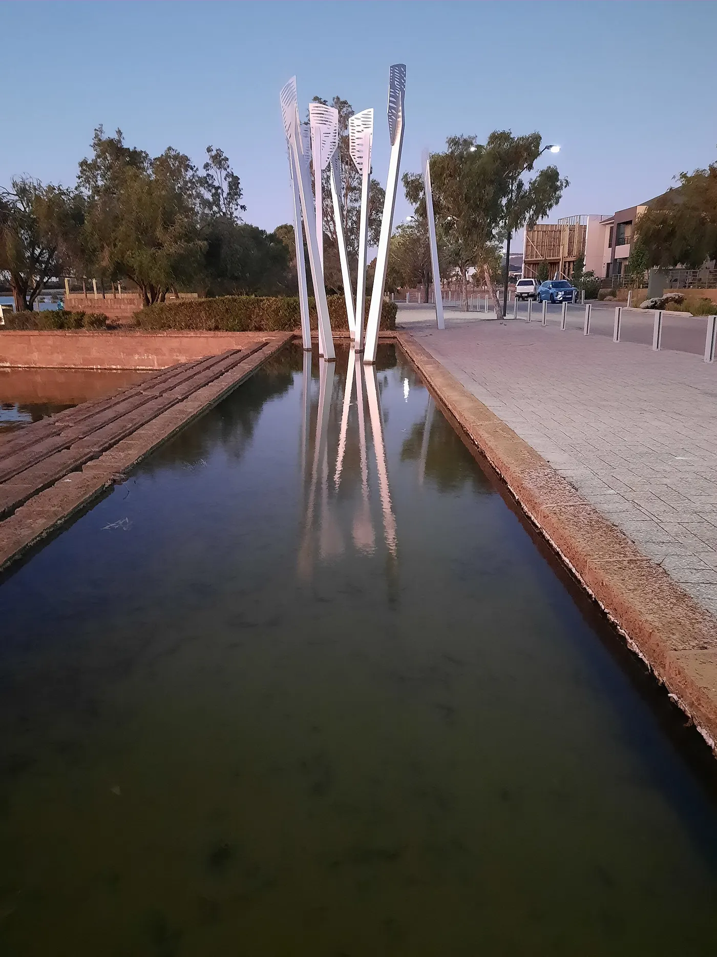 Joe Saunders Park playground, Champion Lakes