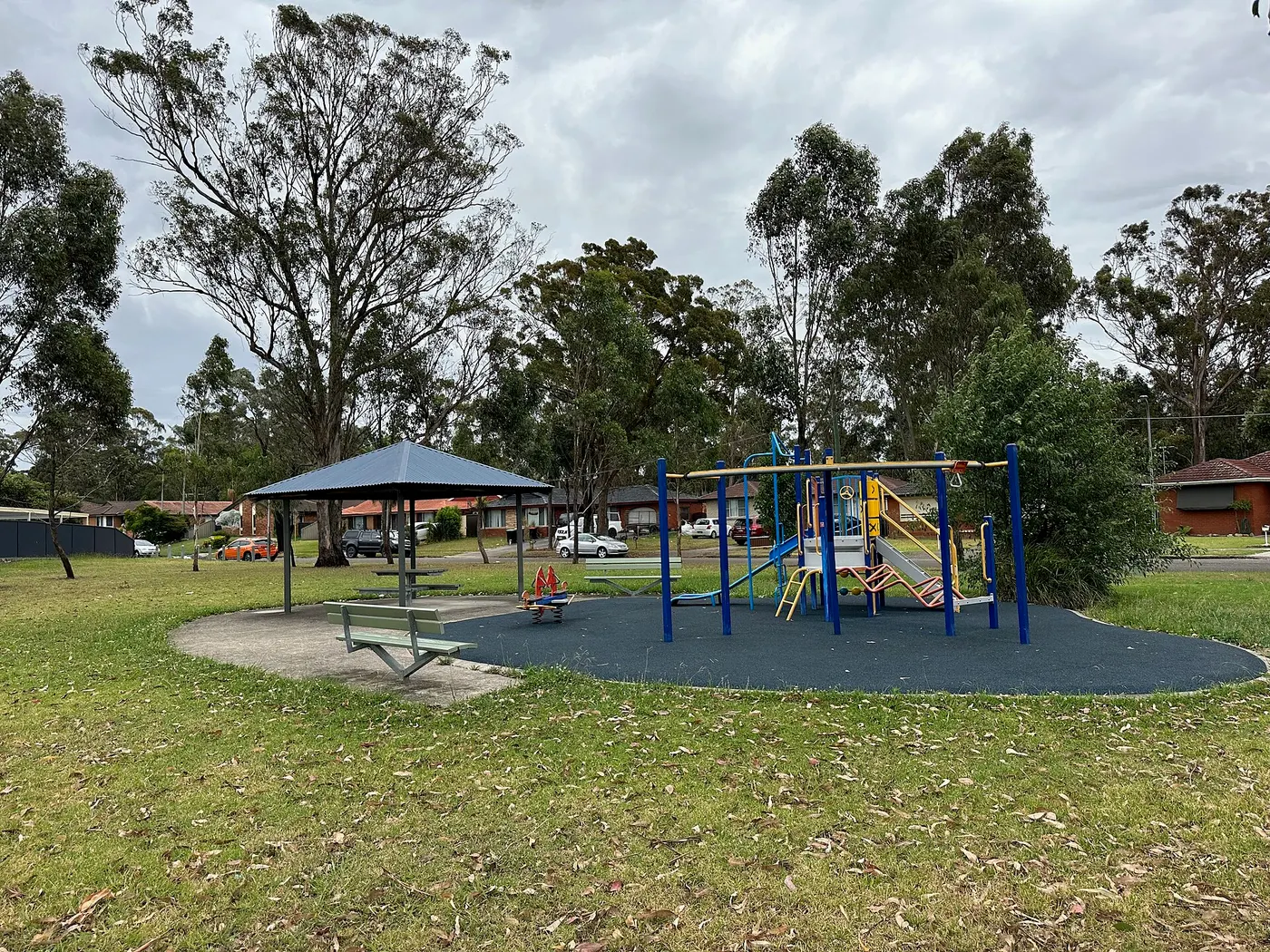 Tall Gums Park playground, Casula