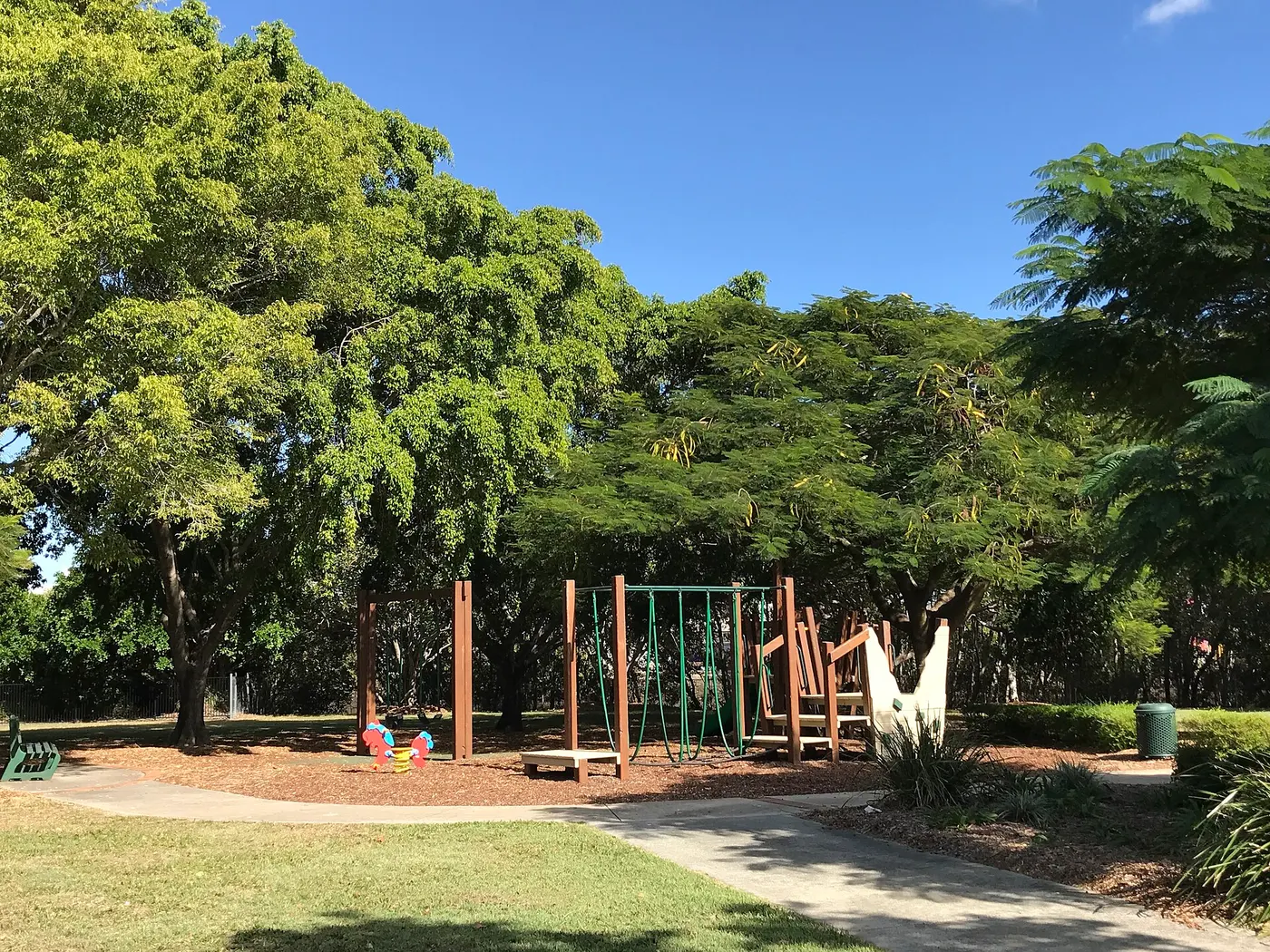 Yowoggera Park playground, Albion
